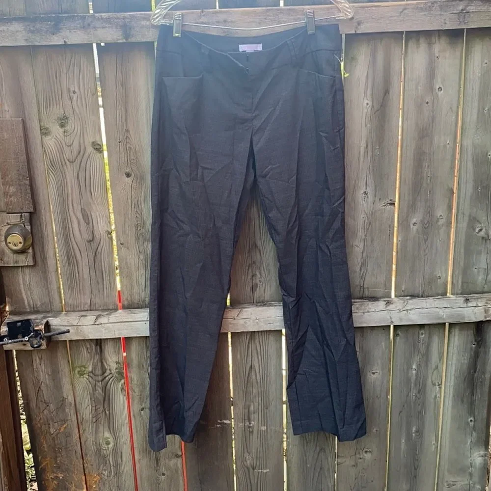 New York & Company gray pants sz. 6 petite
